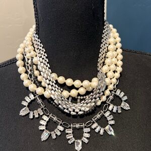 Stella & Dot Startlet Pearl statement necklace.